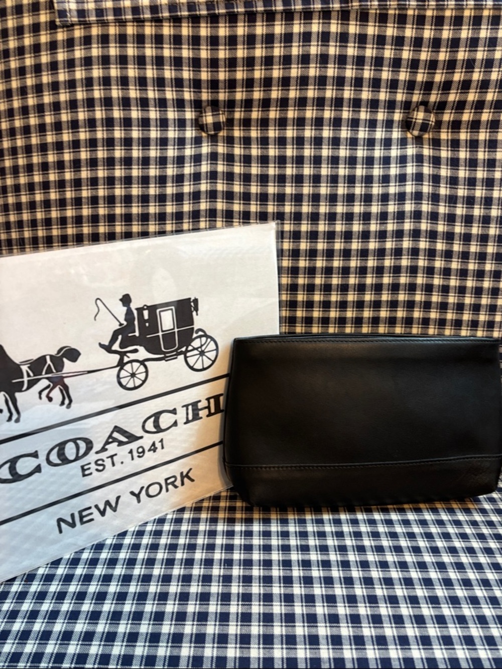 COACH vintage Men’s Black Leather pouch - Picture 1 of 10